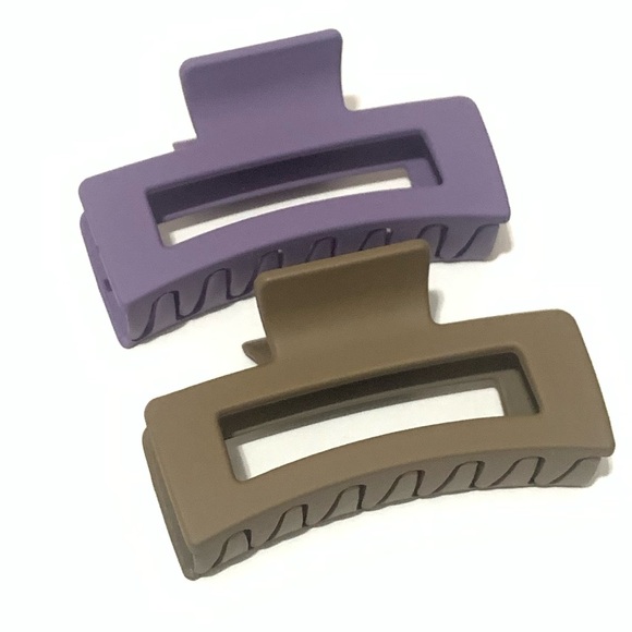 Accessories - New 2pcs Claw Clip Bundle